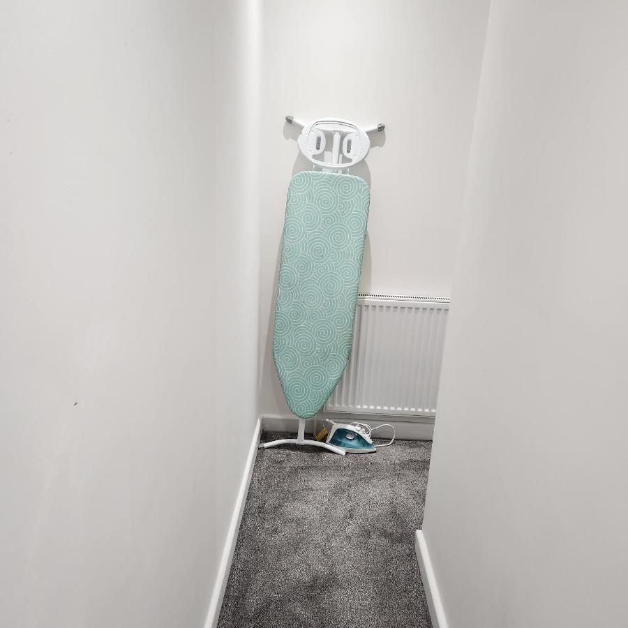 Comfy Diamond Ensuite Room Maidstone With Free Parking And Speedy Wifi Bagian luar foto